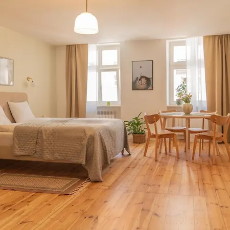 Cocorico Apartments * Познань