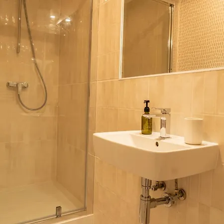 Cocorico Apartments Апартаменты