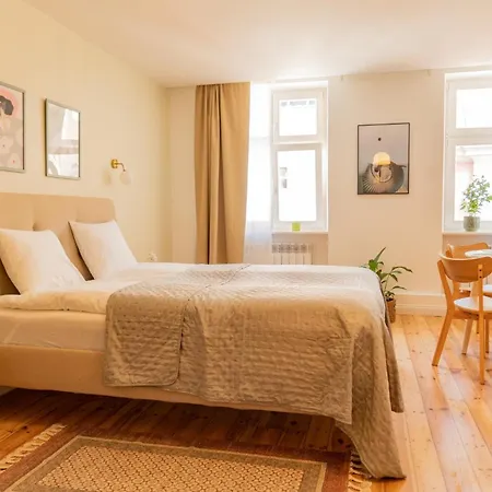 Cocorico Apartments Апартаменты